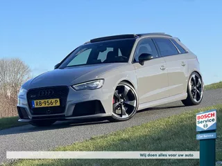 Audi Rs3 2.5 TFSI 420PK Quattro / Pano / Schaalstoelen / Carbon / Maxton / B&O / Camera / 19* Rotor / Alcantara / Alarmsysteem / Led