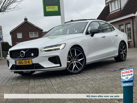 Volvo S60 2.0 T8 AWD Polestar Engineered / Panoramadak / Keyless / Head-up / Bowers&Wilkens / 360*Camera / Elektr-Trekhaak / Memory / Stoel/Stuurverwarming