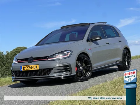 Volkswagen Golf 7.5 2.0 TSI GTI TCR 385PK / Pano / Akrapovic / Dynaudio / Dcc / Sfeer / Keyless /  Virtual Cockpit / Carplay / Side Assist / Acc / Led / Camera
