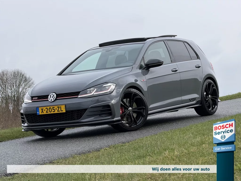 Volkswagen Golf 7.5 2.0 TSI GTI TCR 290PK / Pano / Dynaudio / Custom Exhaust / Dcc / Keyless / Camera / Virtual Cockpit / Acc / Side Assist / 19* Reifnitz