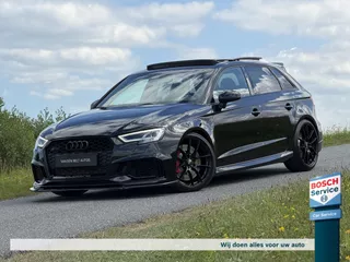 Audi Rs3 2.5 TFSI 400PK Quatrro / Pano / KW Schroefset / Schaalstoelen / Virtual Cockpit / B&O /  19* O.Z / Maxton / Carbon / Keyless / Dodehoek / Carplay