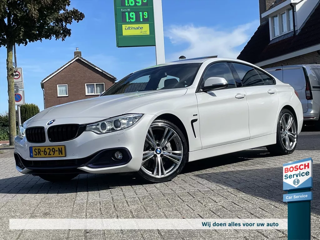 BMW 4-Serie 435I 3.0 GRAN COUPE High Executive / Schuif/Kantel / Harman-Kardon / Camera / Memory / Leder / Navi / Clima / Cruise / Led