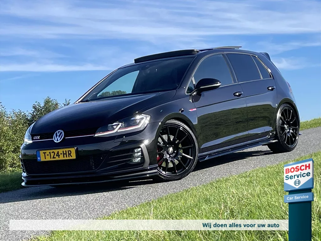 Volkswagen Golf 7,5 2.0 TSI 245PK Performance / Pano / Dynaudio / Keyless / Vertual Cockpit / Camera / Zaero Design / Alcantara / Carplay / Acc / Dcc / 19*Inch