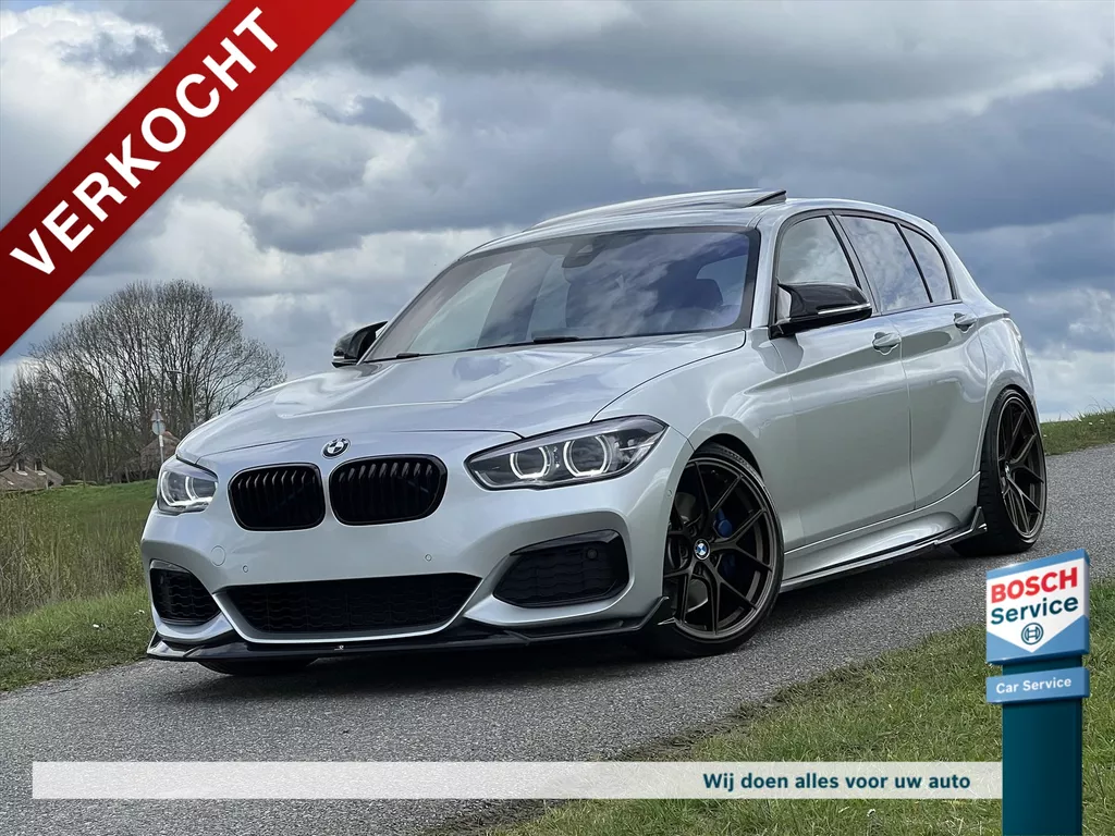 BMW 1-Serie M140i 500PK xDrive / Pano / Maxton / Wagner / Sfeer / Camera / 19* Inch / Alcantara / Carbon