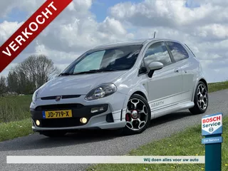 Fiat Punto 1.4 ABARTH 163PK / Schaal stoelen / Subwoofer / Climate control / Cruise control