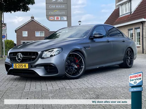Mercedes E-Klasse E63S AMG S 800PK BRABUS / Schaalstoelen / Burmester / Keyless / Camera / Head-Up / Downpipes / Virtual Cockpit / Memory / Carbon / Luchtvering
