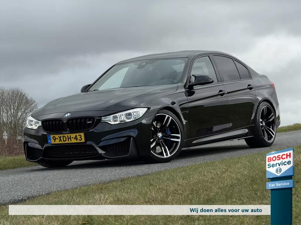 BMW M3 F80 431PK / Org NL / Downpipes / Harman/Kardon / Head-up / Carbon / Camera / Memory stoelen / H&R / Keyless / Side Assist