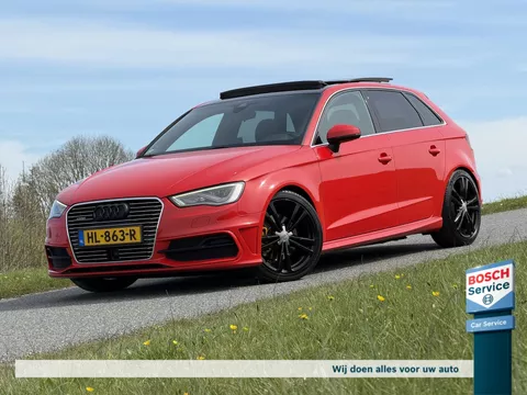 Audi A3 Sportback 1.4 TFSI E-tron PHEV S-Line / Pano / Sportstoelen / Keyless / Camera / Navi / Clima
