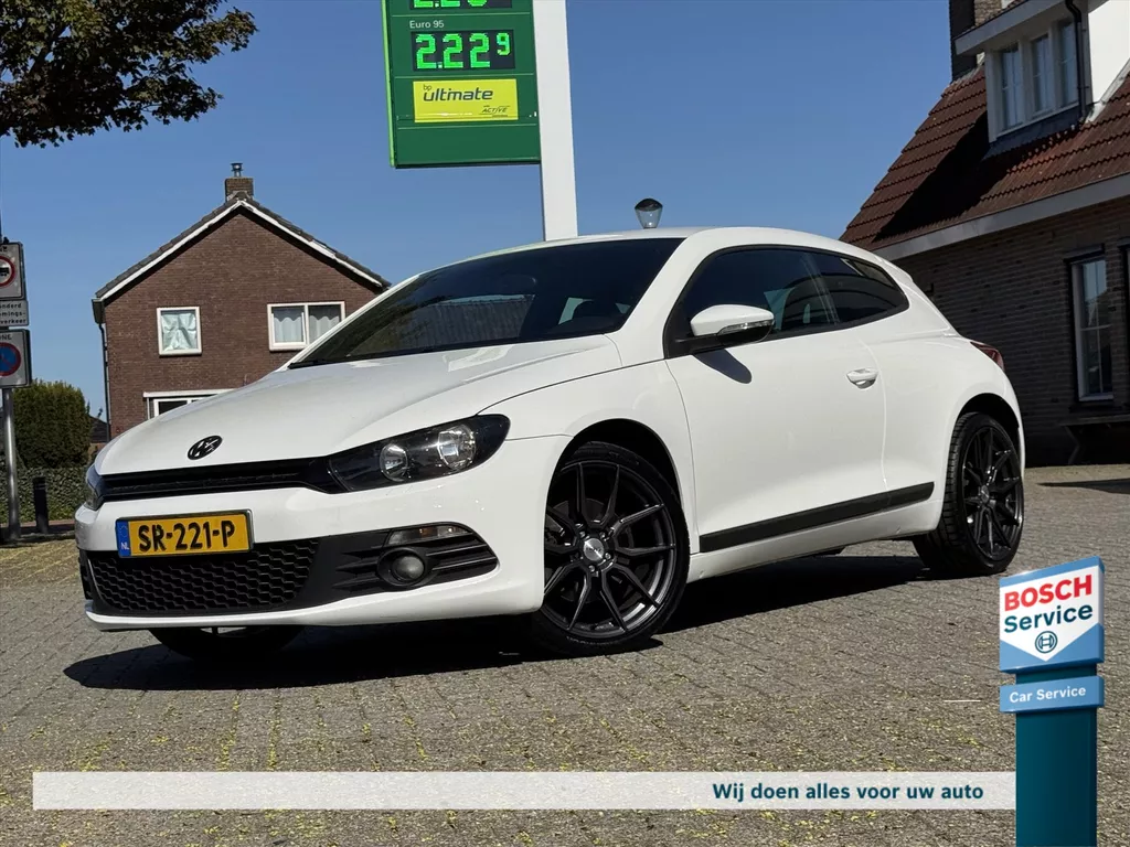Volkswagen Scirocco 1.4 TSI Climate / Navi / 19*Inch / Nieuwe APK