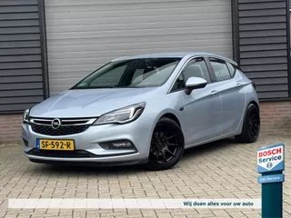 Opel Astra 1.4 Turbo 180PK  Automaat / Camera / Navi / Cruise / Lane assist / Dubbele set wielen / Bleutooth / Clima