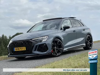 Audi Rs3 2.5 TFSI 400PK Quattro / Full Option / Pano / Keramisch / Head-up / B&O / Memory / Full Maxton / Fabrieksgarantie / 360° Camera / Keyless / Carplay