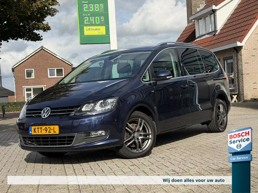 Volkswagen Sharan 1.4 TSI 150pk Cup Edition / 7 Persoons / Trekhaak / Keyless / Dynaudio / Camera / Stoelverwarming / Cruise / Navi / Elektr deuren / Lichtmetaal