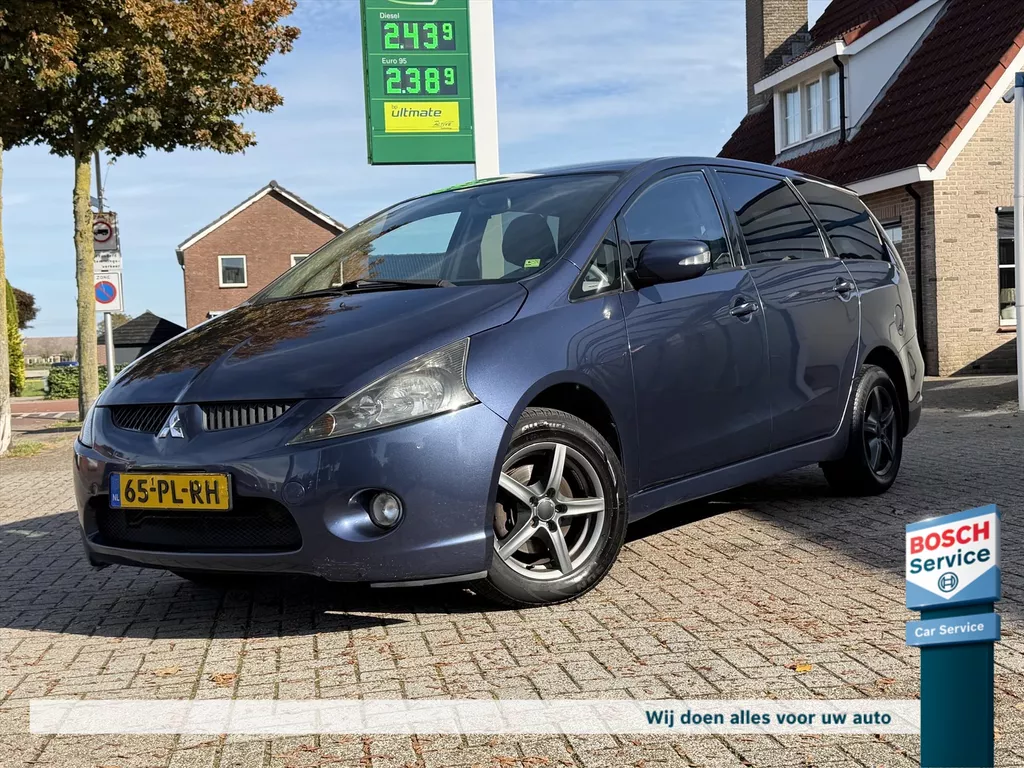 Mitsubishi Grandis 2.4 16V Intense / Automaat/ 7Persoons / Trekhaak / Cruise / Clima / Lichtmetaal